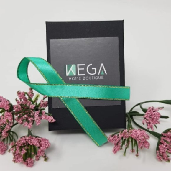 Meet your Posher, Carina - Picture 4 of 12